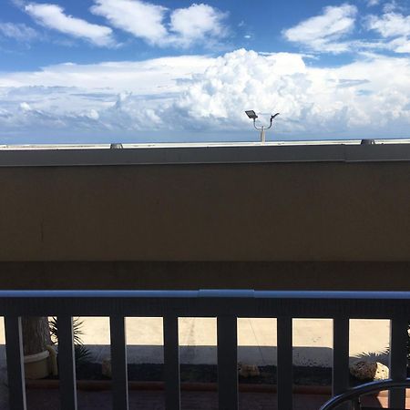 Best Western Plus Galveston Suites Kültér fotó